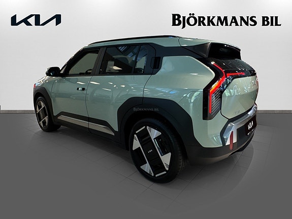 Kia EV3 6 of 25
