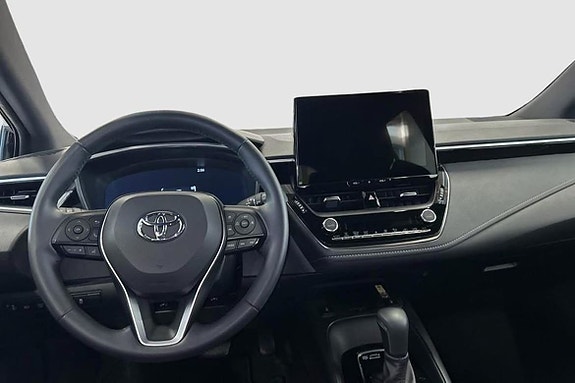 Toyota Corolla 10 of 12