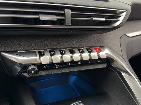 Peugeot 3008 21 of 29