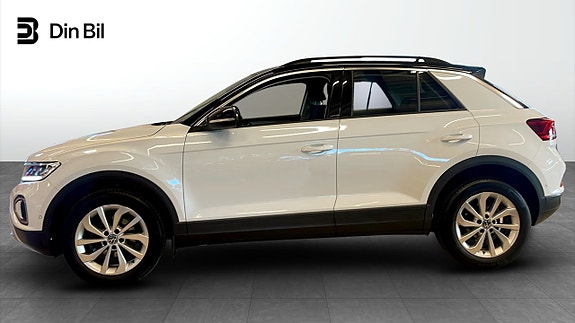 Volkswagen T-Roc 2 of 13