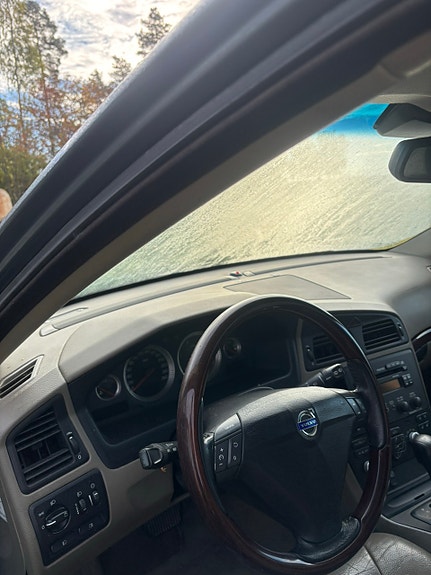 Volvo XC70 5 of 7