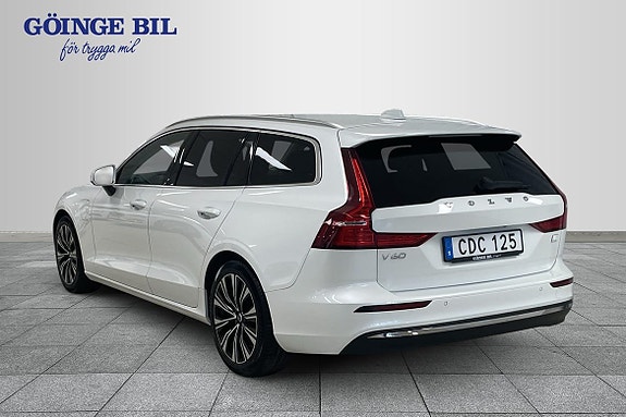 Volvo V60 6 of 18