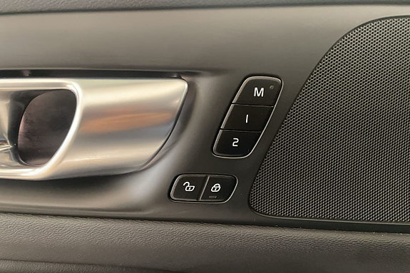 Volvo V60 18 of 18