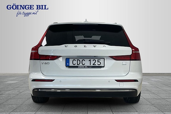 Volvo V60 7 of 18