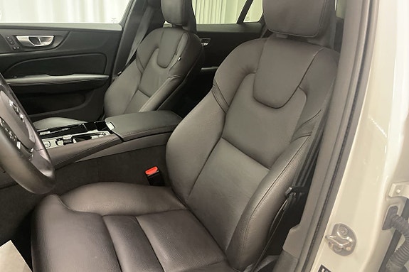 Volvo V60 16 of 18