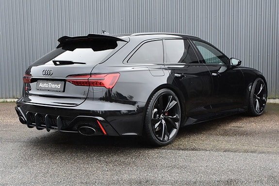 Audi RS6 2 of 27