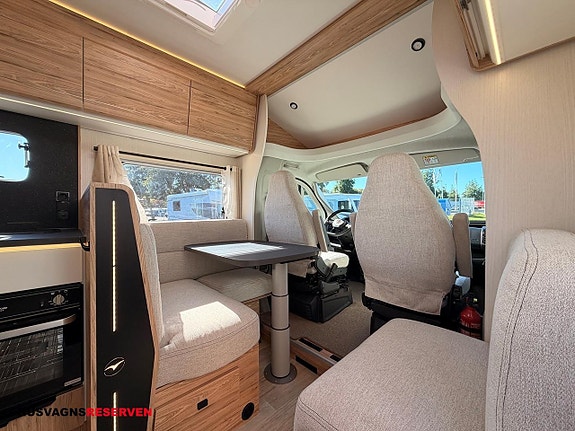 Pilote P740 GJ 11 of 27