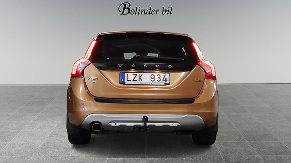 Volvo V60 5 of 22