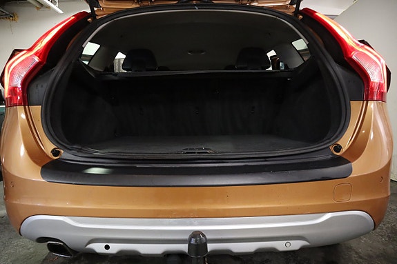 Volvo V60 10 of 22