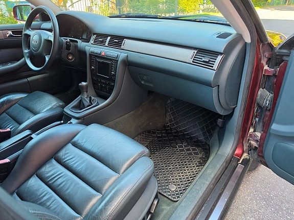 Audi A6 9 of 17