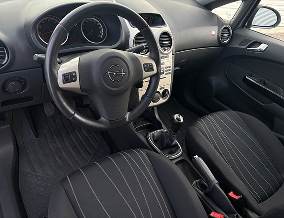 Opel Corsa 6 of 15