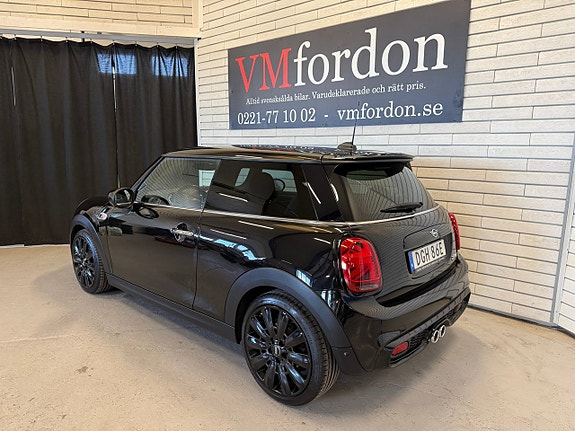 MINI Cooper S 4 of 20