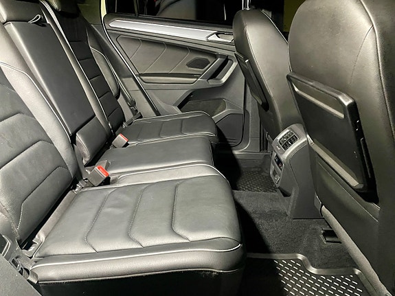 Volkswagen Tiguan 11 of 24
