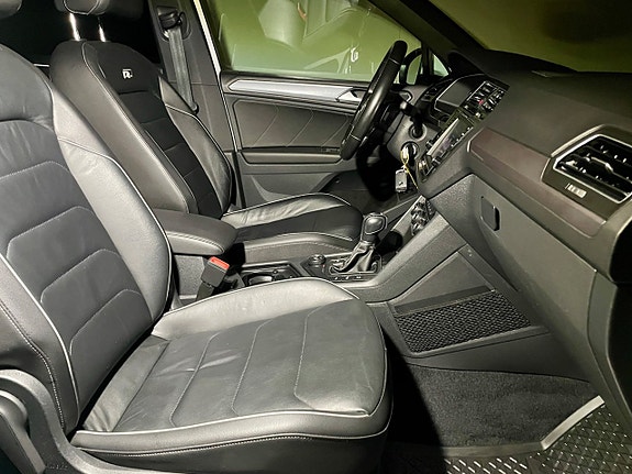 Volkswagen Tiguan 10 of 24