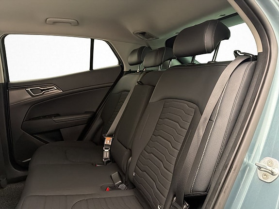 Kia Sportage 27 of 30