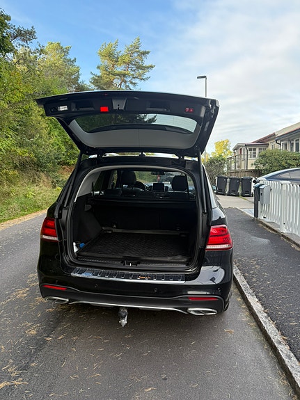 Mercedes-Benz GLE350 d 9 of 9