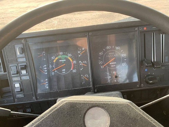 Scania P92H Bakgavel endast 15157 mil Skattebefri nätauktion 9 of 12