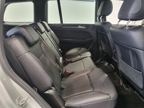 Mercedes-Benz GLS350 d 12 of 19