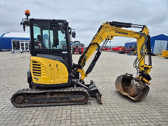 Begagnad 3,5t Yanmar ViO33 minigrävare 6 of 9