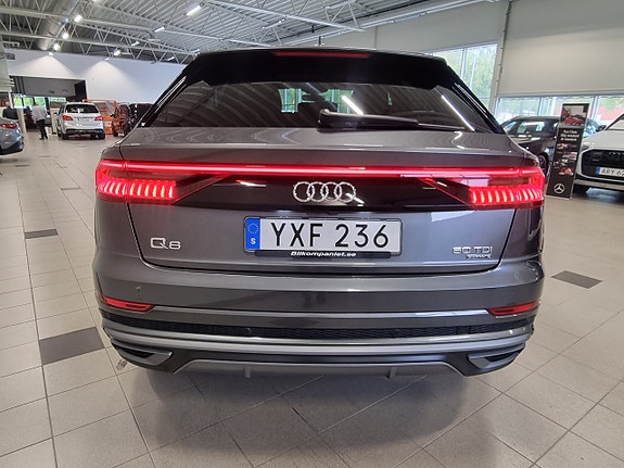 Audi Q8 5 of 16