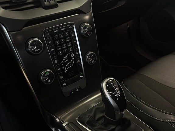 Volvo V40 16 of 16