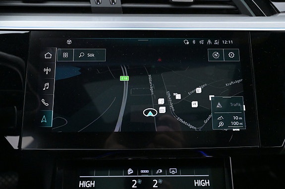 Audi e-tron 15 of 27