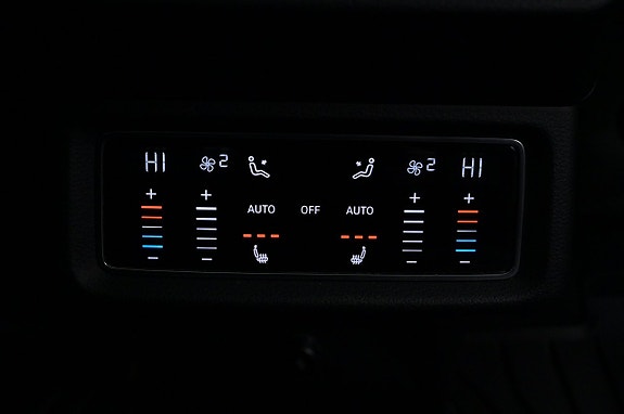 Audi e-tron 22 of 27