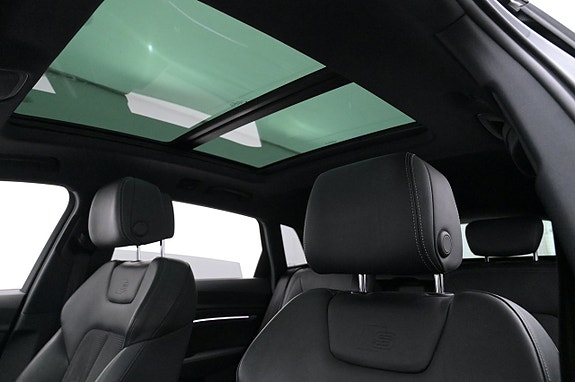 Audi e-tron 20 of 27