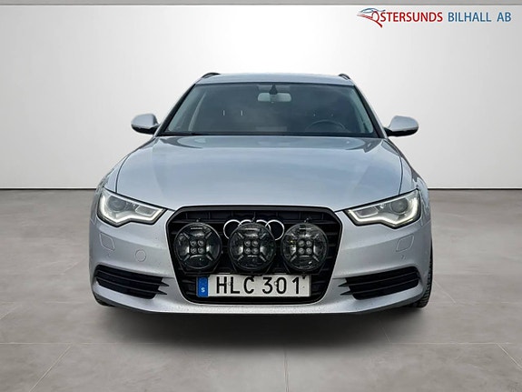 Audi A6 2 of 11