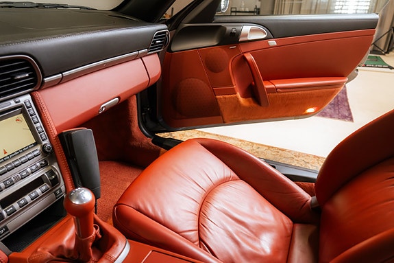 Porsche 911 23 of 30
