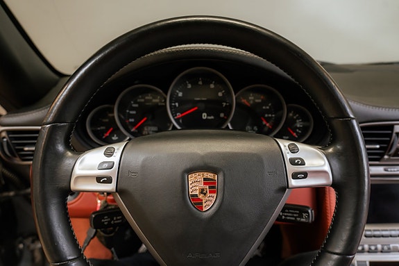Porsche 911 20 of 30