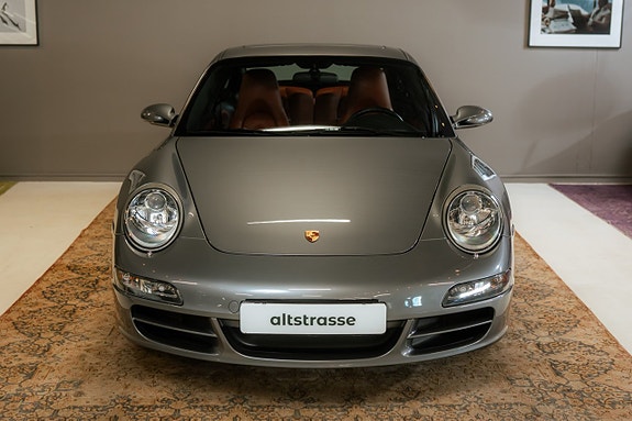Porsche 911 5 of 30