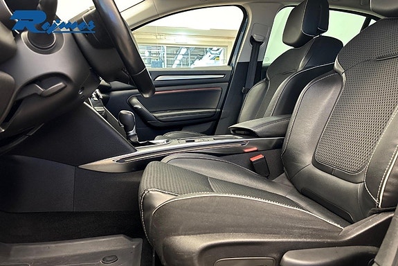 Renault Megane IV 8 of 23