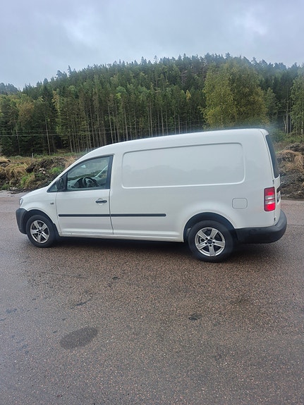Volkswagen Caddy Maxi 8 of 12
