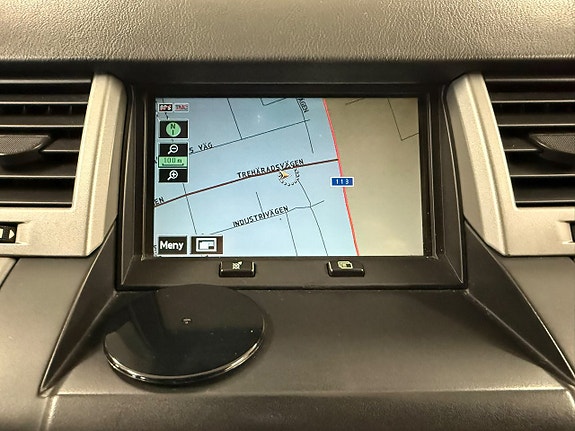 Land Rover Range Rover Sport 26 of 27