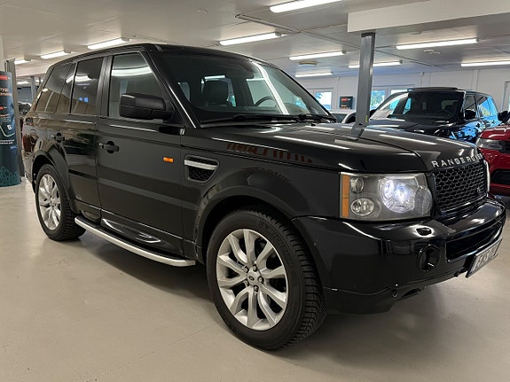 Land Rover Range Rover Sport 16 of 27