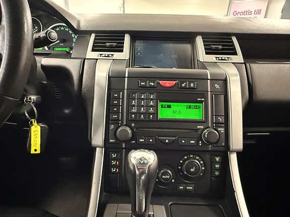 Land Rover Range Rover Sport 23 of 27