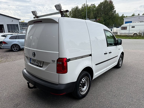Volkswagen Caddy 5 of 15