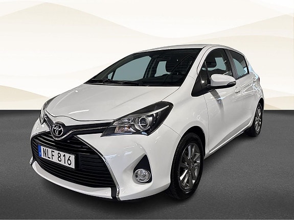 Toyota Yaris 19 of 19