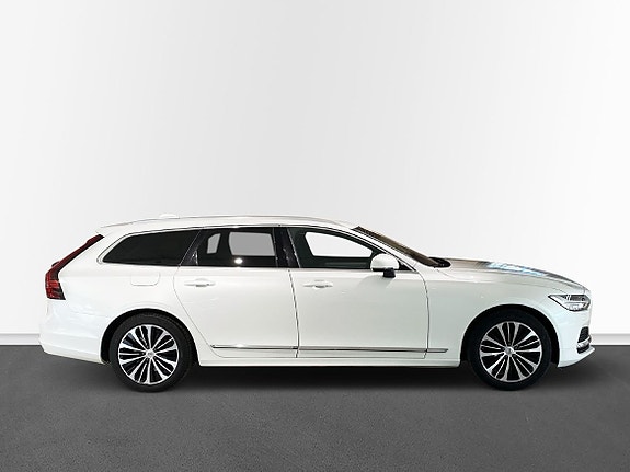 Volvo V90 3 of 15