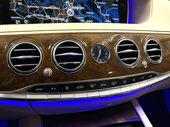 Mercedes-Benz S400 14 of 27