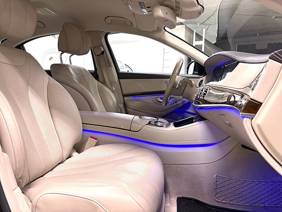 Mercedes-Benz S400 26 of 27