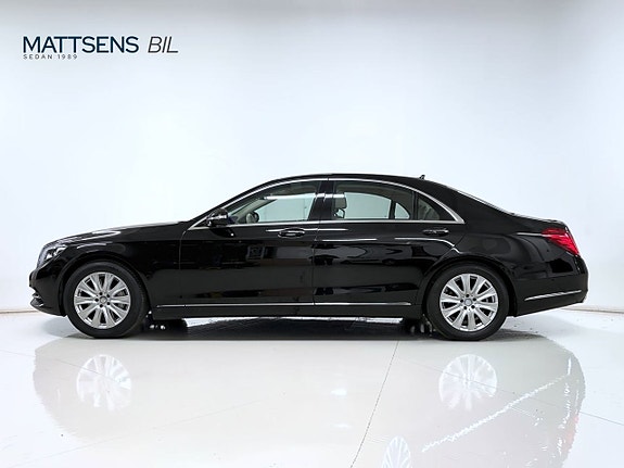 Mercedes-Benz S400 3 of 27