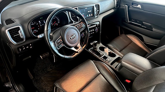 Kia Sportage 4 of 12