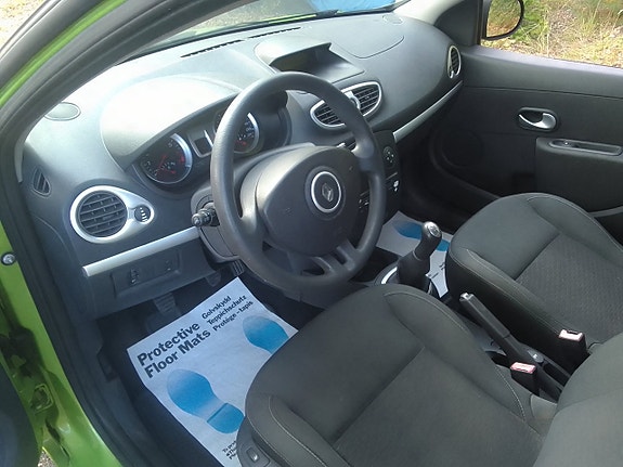 Renault Clio 4 of 6