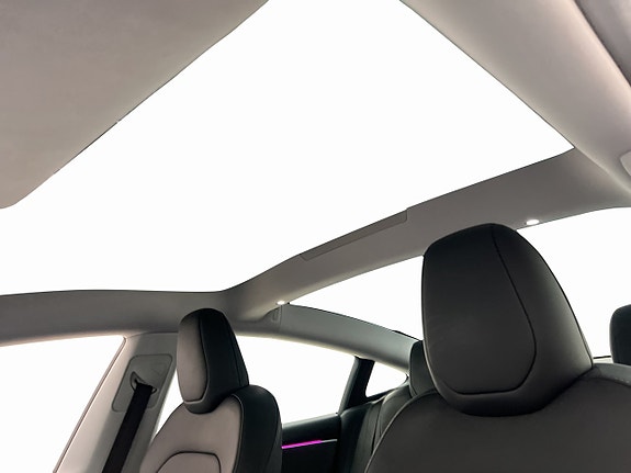 Tesla Model 3 18 of 30