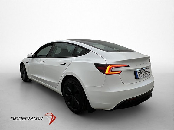 Tesla Model 3 6 of 30