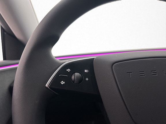 Tesla Model 3 15 of 30