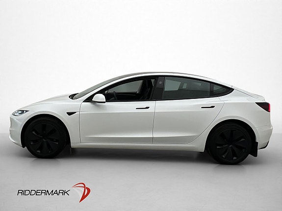 Tesla Model 3 5 of 30