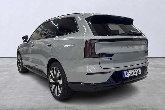 Volvo EX90 4 of 24